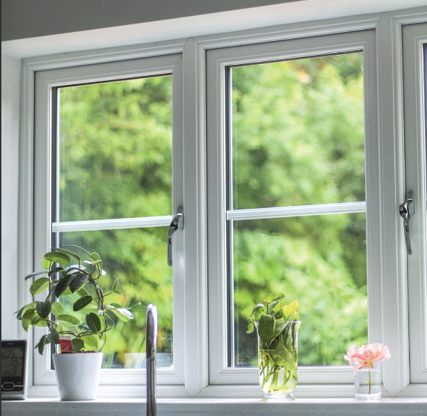 Ultimate range window in white