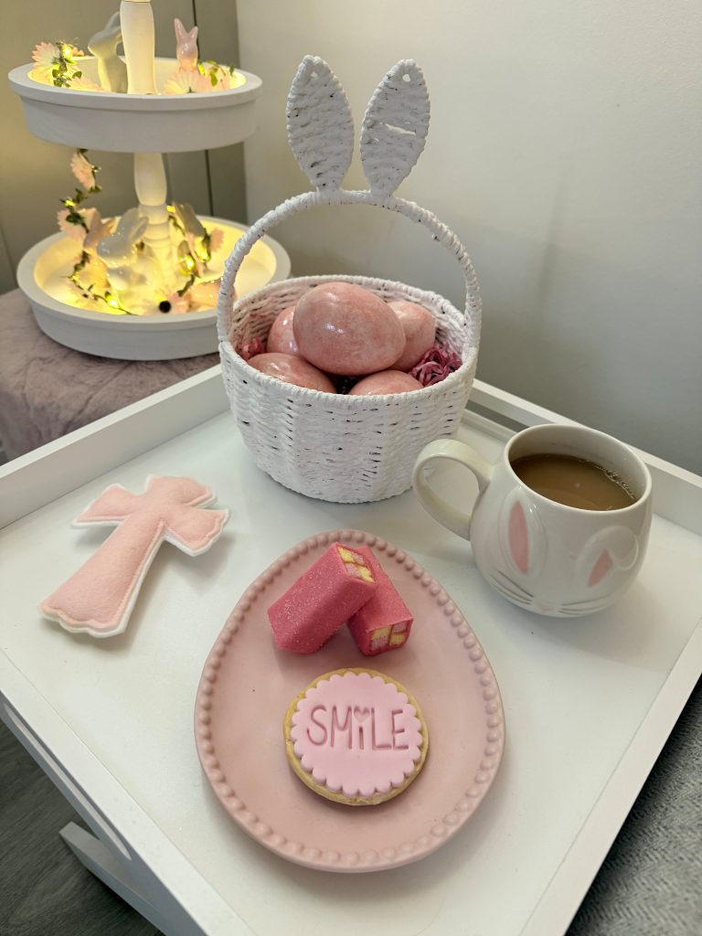 When it comes to choosing the right windows and doors for your home, the Ultimate Collection offers the perfect balance of modern aesthetics, high performance, and robust security features.